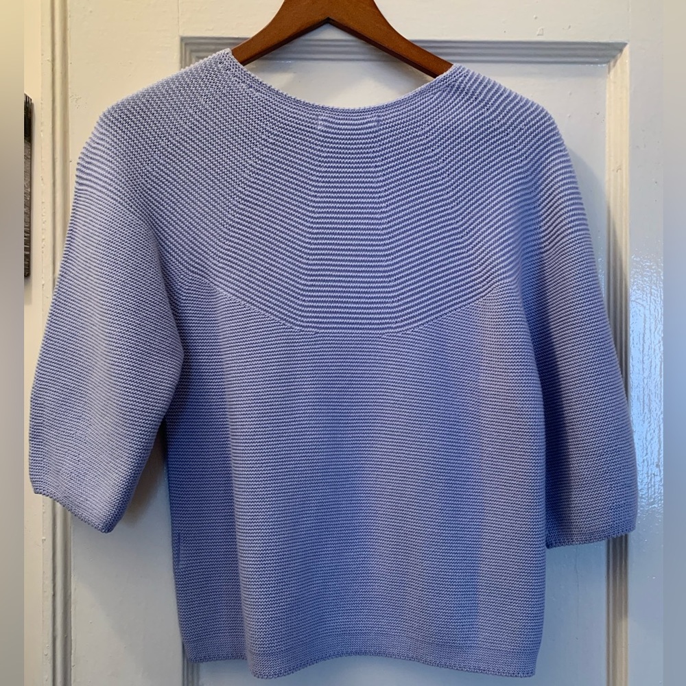 Uniqlo sweater